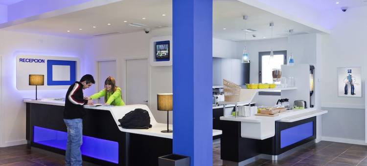 ibis budget 马德里巴列卡斯酒店(Ibis Budget Madrid Vallecas)图片