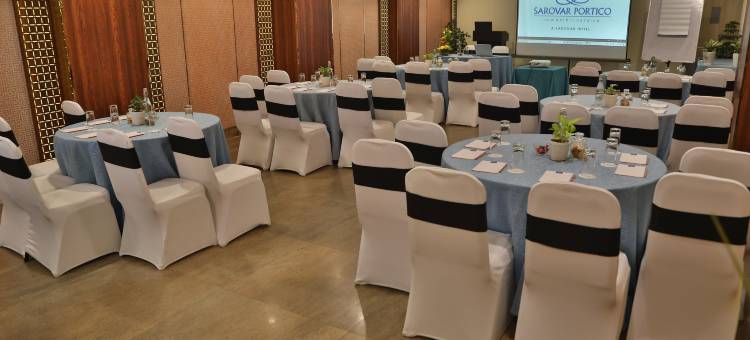 德里萨诺瓦波迪克纳莱纳酒店(Sarovar Portico Naraina Delhi)图片