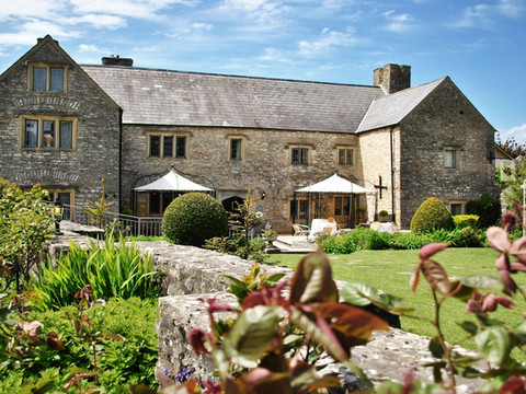 古来特豪斯酒店