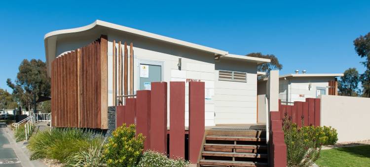 NRMA 伊丘卡假日公园酒店(Nrma Echuca Holiday Park)图片