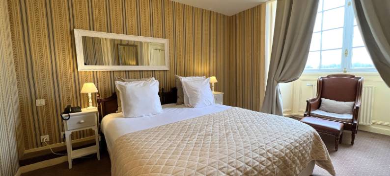 杜阿蒙农维拉城堡酒店(Château d'Ermenonville)图片