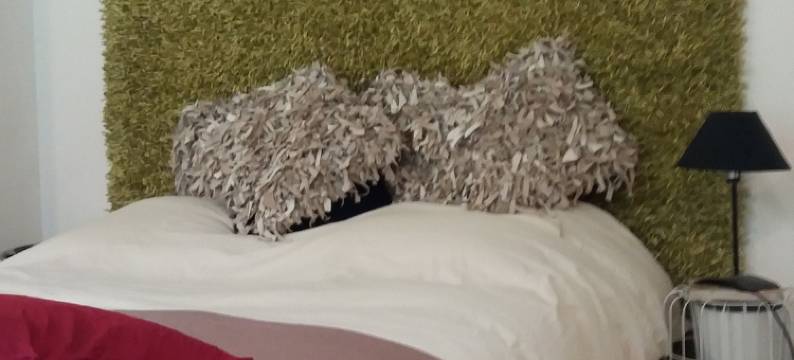 千塘脚下酒店 - 卡普钦思(Au Pied des Milles Étangs- les Capucins)图片