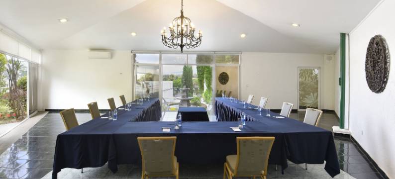 德贝哈尔库埃纳瓦卡别墅酒店(Villa Bejar Cuernavaca)图片