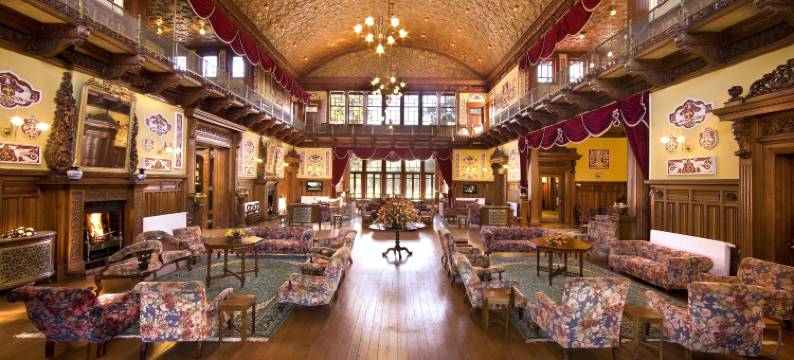 山蕨皇宫喜来得欢迎酒店(WelcomHeritage Fernhills Royal Palace)图片