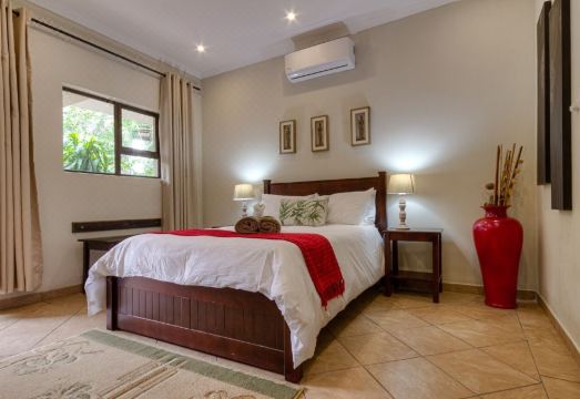 Forest Villa's Hotel Overview