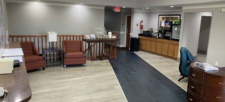 凯艺酒店-近克罗斯维尔坎伯兰山州立公园(Quality Inn Crossville Near Cumberland Mountain State Park)图片