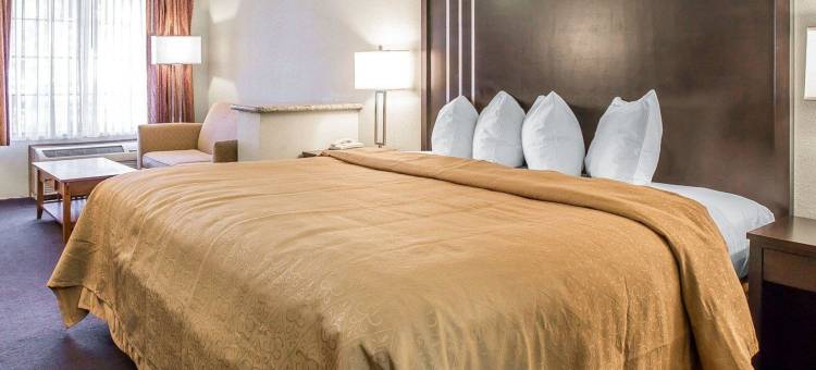 伍德兰德品质酒店 - 萨克拉门托机场(Quality Inn & Suites Woodland - Sacramento Airport)图片