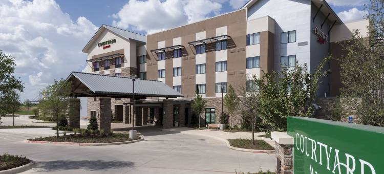 沃斯堡联盟镇中心万怡酒店(Courtyard Fort Worth at Alliance Town Center)图片