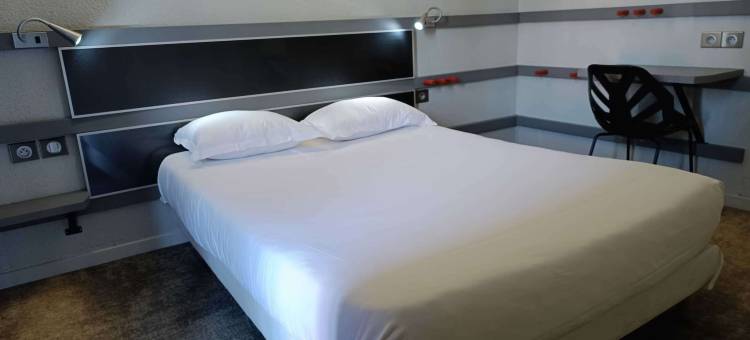 恩佐崔普斯凡尔赛基里亚德直营酒店(Enzo Hotels by Kyriad Direct Trappes)图片