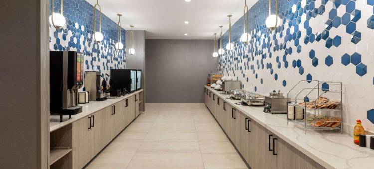 La Quinta Inn & Suites by Wyndham DeSoto图片