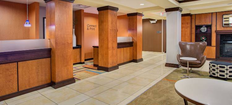 塞维尔维尔柯达万枫套房酒店(Fairfield Inn & Suites Sevierville Kodak)图片