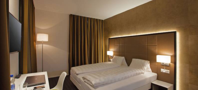 塞沃伦聪明选汽车旅馆(B-Smart Motel Sevelen)图片