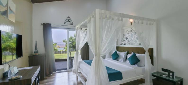 优雅的滨水度假村(Elegant Waterfront Resort)图片