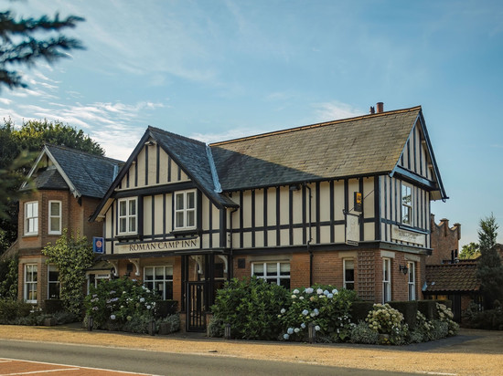 罗马旅馆露营酒店