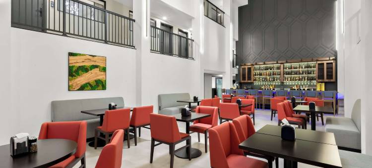 Latitude Suites Tinton Falls Eatontown/BW Premier Collection图片