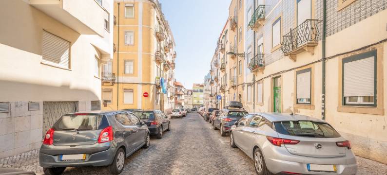 GuestReady - Captain's residence R/C near Alfama图片