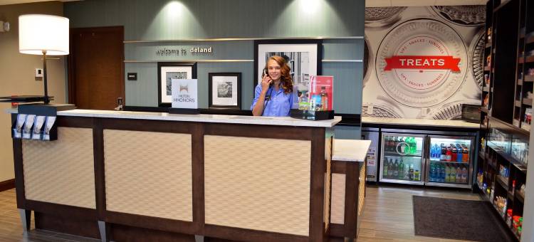 迪美欢朋套房酒店(Hampton Inn & Suites DeLand)图片