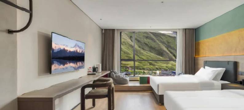 云天梦境酒店(康定新都桥店)图片