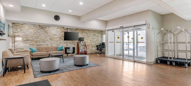 品质酒店及套房联合城-亚特兰大南部(Quality Inn & Suites Union City - Atlanta South)图片