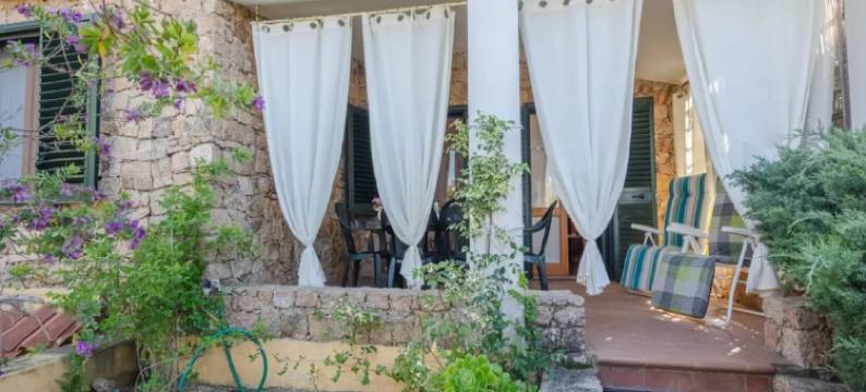 Relaxing Holiday Home in Isola Rossa图片