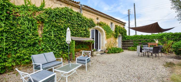 Cottage in Aquitaine with Bubble Bath图片