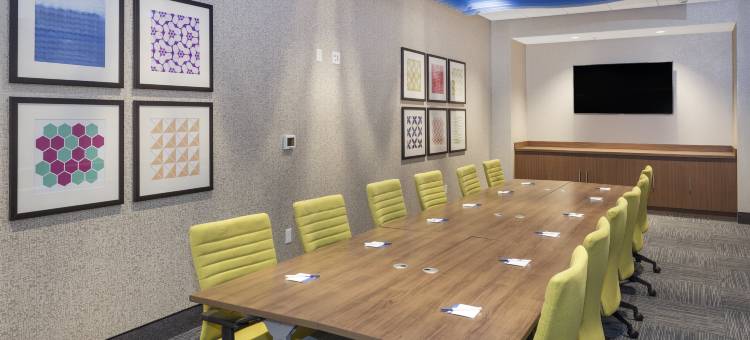 哈德森I-94号智选假日套房酒店(Holiday Inn Express & Suites HUDSON I-94 by IHG)图片