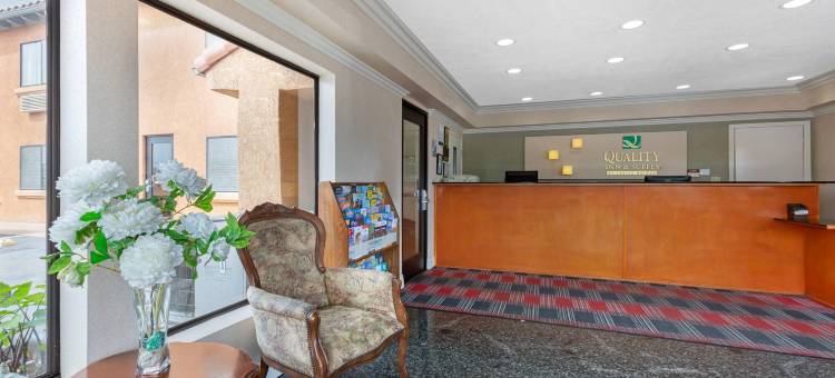 欧申赛德凯艺套房酒店-近彭德尔顿营(Quality Inn & Suites Oceanside Near Camp Pendleton)图片