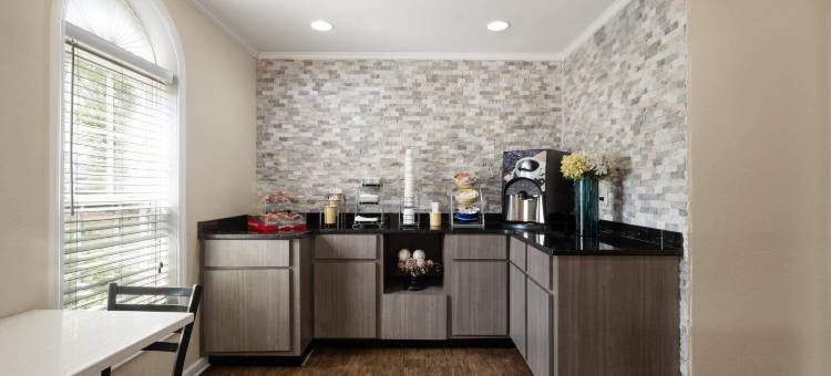 坎顿戴斯酒店(Days Inn by Wyndham Canton)图片