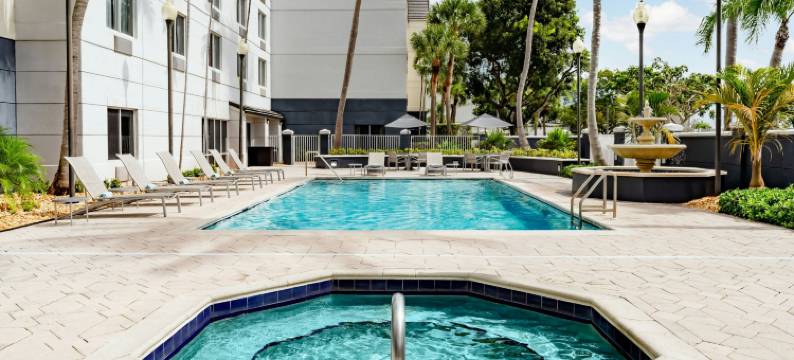 博卡－拉顿万枫酒店(Fairfield Inn & Suites Boca Raton)图片