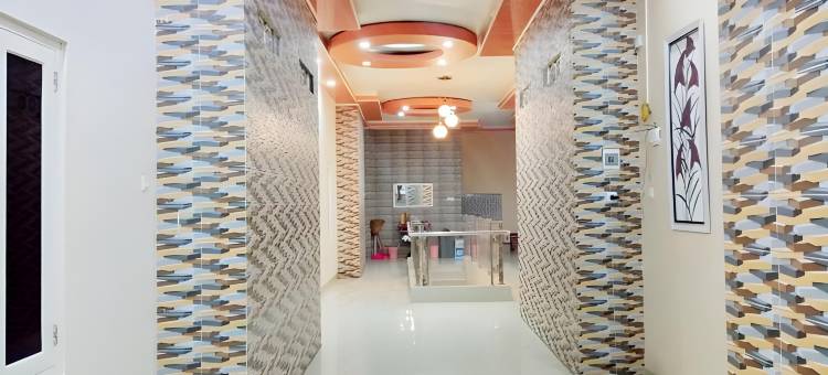 Urbanview Hotel Rifal Home Tegal图片