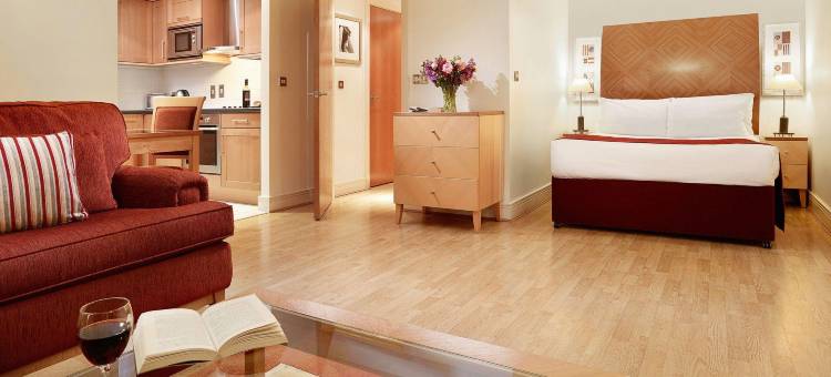 皇后街玛琳公寓(Marlin Apartments London City - Queen Street)图片