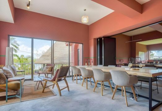 Nílu Cancún Zona Hotelera by Selina Hotel Overview