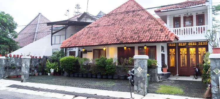 红门酒店-近加斯普(RedDoorz Near Gasibu Bandung)图片