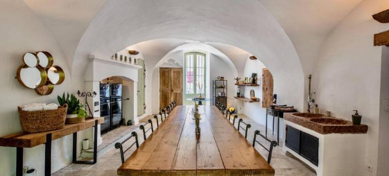 常绿的慢节奏(Au Ralenti du Lierre)图片