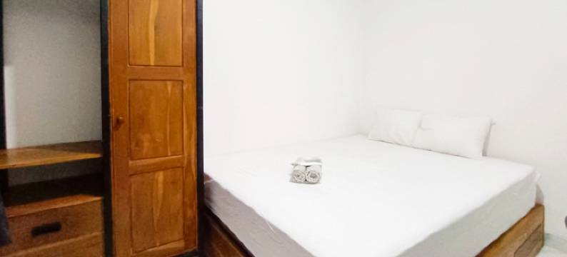 Ndalem Tamanan Syariah RedPartner图片