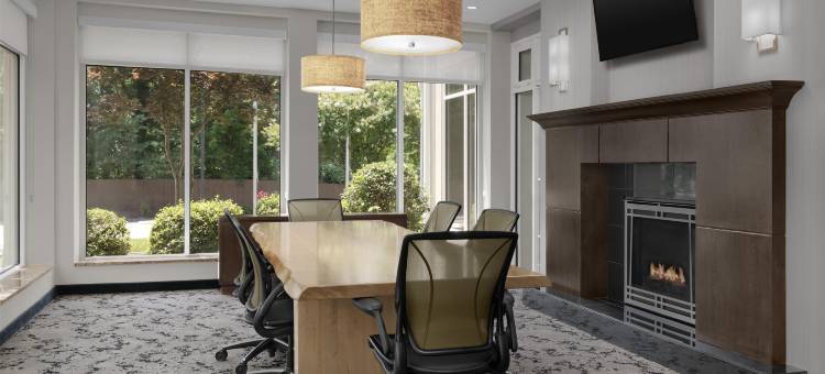 格林斯伯勒机场希尔顿花园酒店(Hilton Garden Inn Greensboro Airport)图片