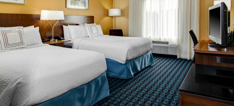 亚特兰大萨沃尼万枫酒店及套房(Fairfield Inn & Suites Atlanta Suwanee)图片