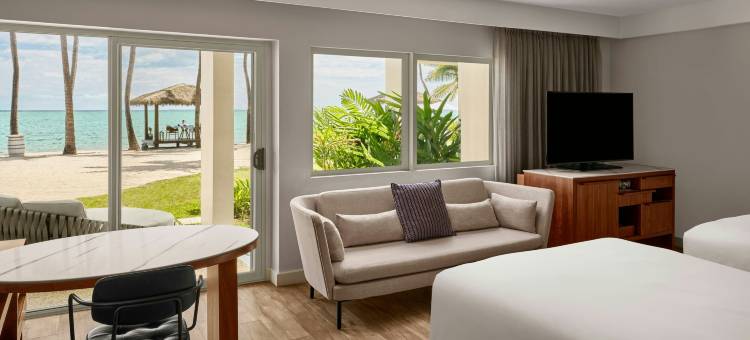 斐济喜来登高尔夫海滨度假酒店(Sheraton Fiji Golf & Beach Resort)图片