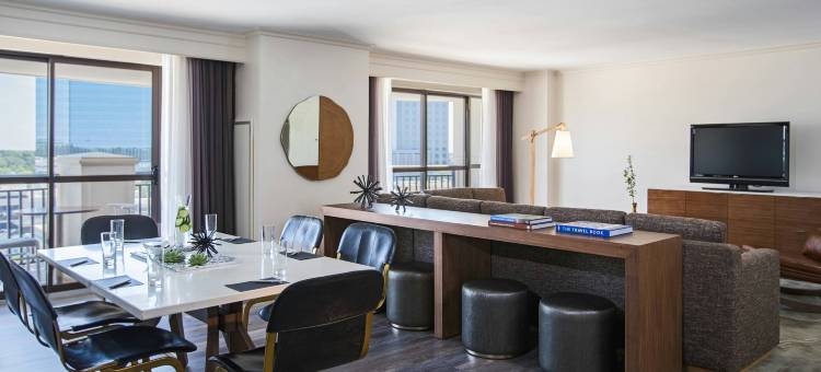 万丽罗利北山酒店(Renaissance Raleigh North Hills Hotel)图片