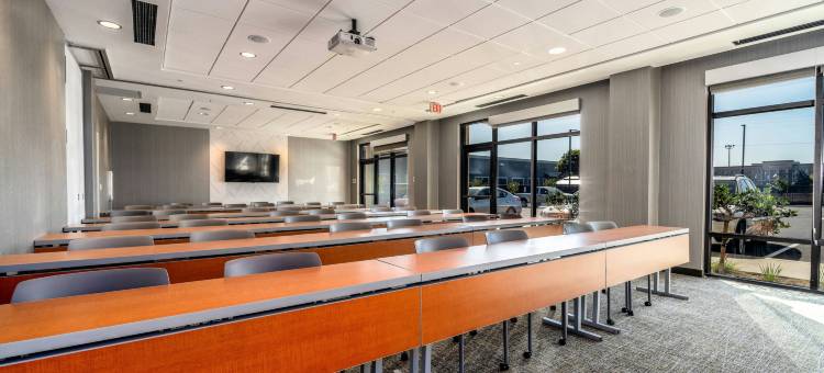 奥克兰机场SpringHill Suites酒店(SpringHill Suites Oakland Airport)图片