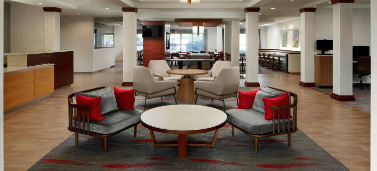 哥伦布俄亥俄州立大学万枫酒店及套房(Fairfield Inn & Suites Columbus OSU)图片