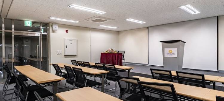 西归浦欣欣酒店(Shin Shin Hotel Seogwipo)图片