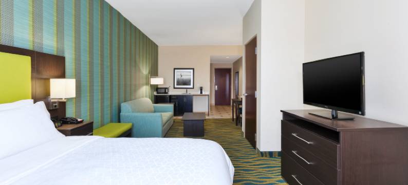 智选假日套房酒店南港 by IHG(Holiday Inn Express & Suites SOUTHPORT - OAK ISLAND AREA by IHG)图片