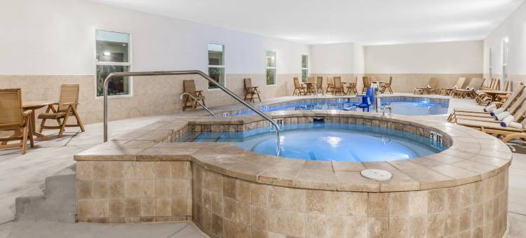 俄克拉荷马城北部假日酒店及套房(Holiday Inn & Suites Oklahoma City North)图片