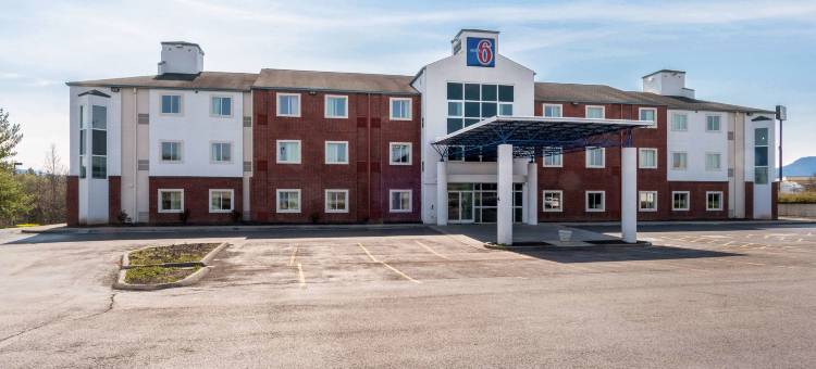 田纳西纽波特 6 号汽车旅馆(Motel 6 Newport, TN)图片