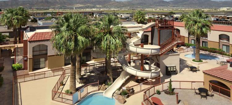温德姆酒店和水上公园-埃尔帕索机场(Wyndham El Paso Airport Hotel and Water Park)图片