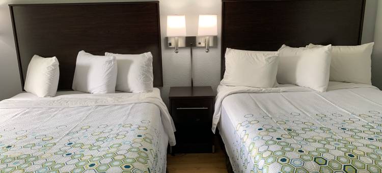 HomeTowne Studios Battle Creek图片