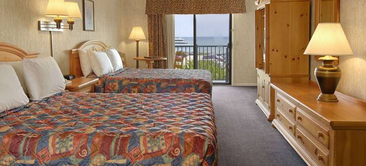 戴斯酒店-麦基诺市-湖景(Days Inn by Wyndham Mackinaw City - Lakeview)图片