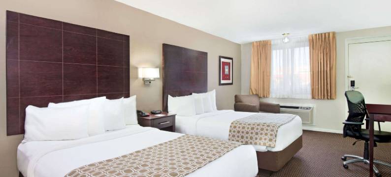 桑达斯基呗盟套房酒店(Baymont by Wyndham Sandusky)图片