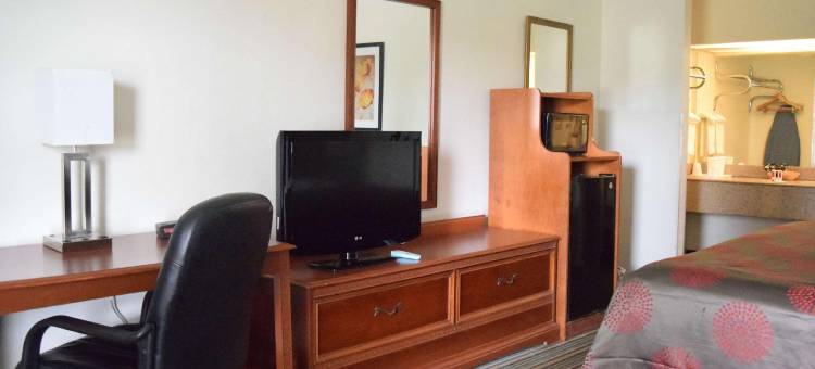 温德姆华美达萨凡纳盖特威酒店(Ramada by Wyndham Savannah Gateway)图片